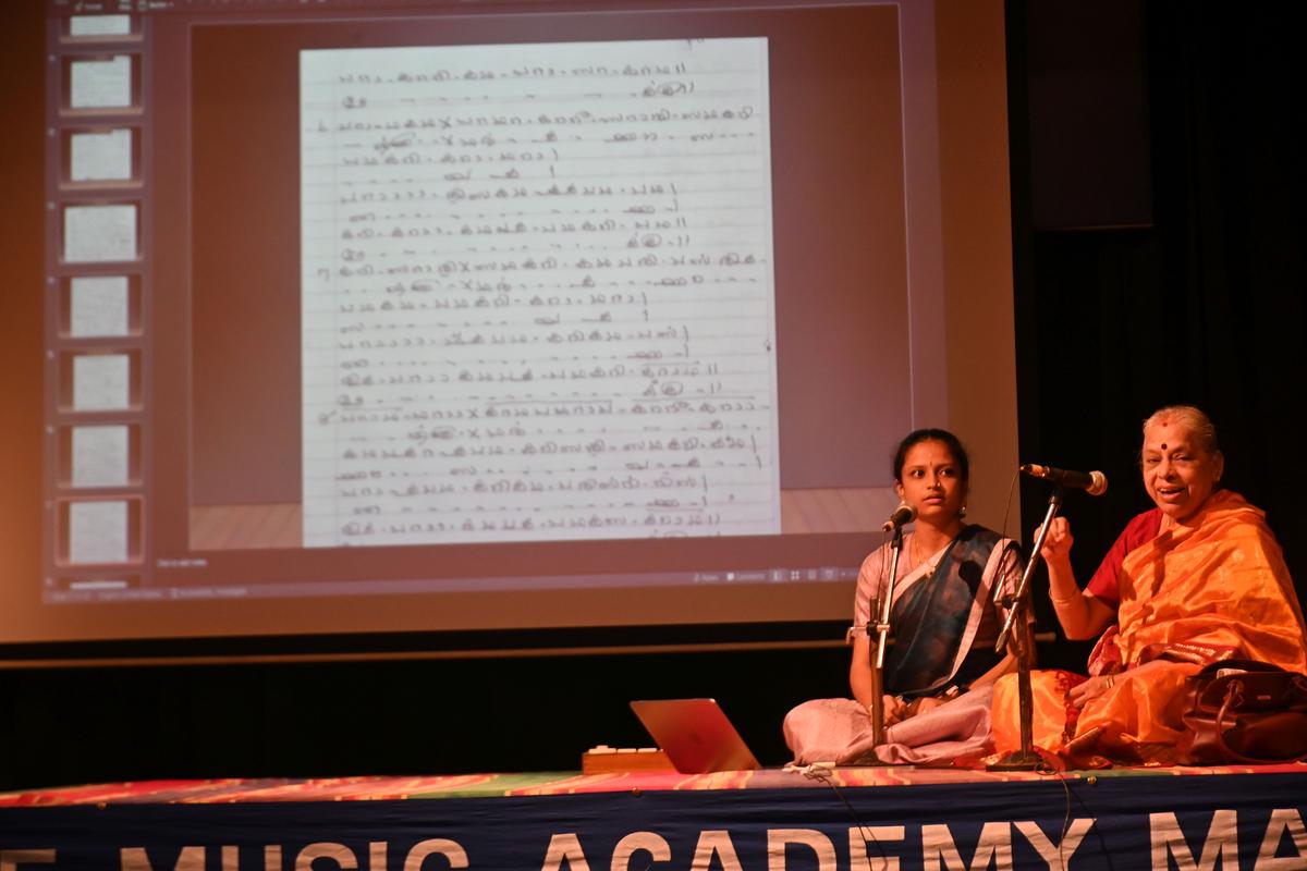 Pro. Jayalakshmi performed her lecture on 'Notation' for Nirawal by Kallidikurichi Vedanta Bhagavatar. Her granddaughter and veena artist Charulatha Chandrashekhar accompanied her.
