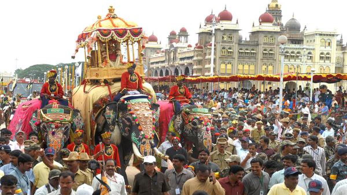 Songs sung at the Navaratri Darbar in Mysuru - The Hindu