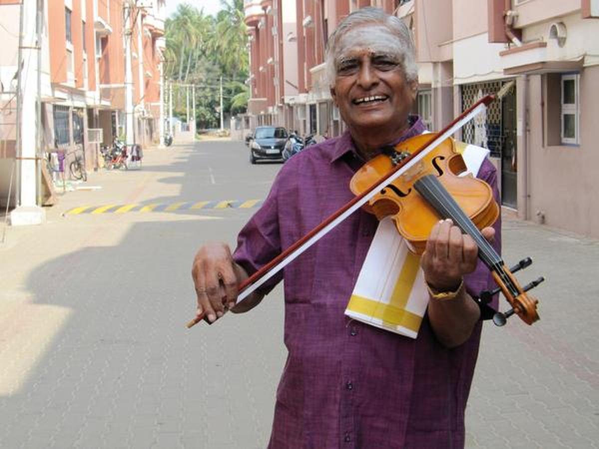 Ketlin Robertson yalangoch video