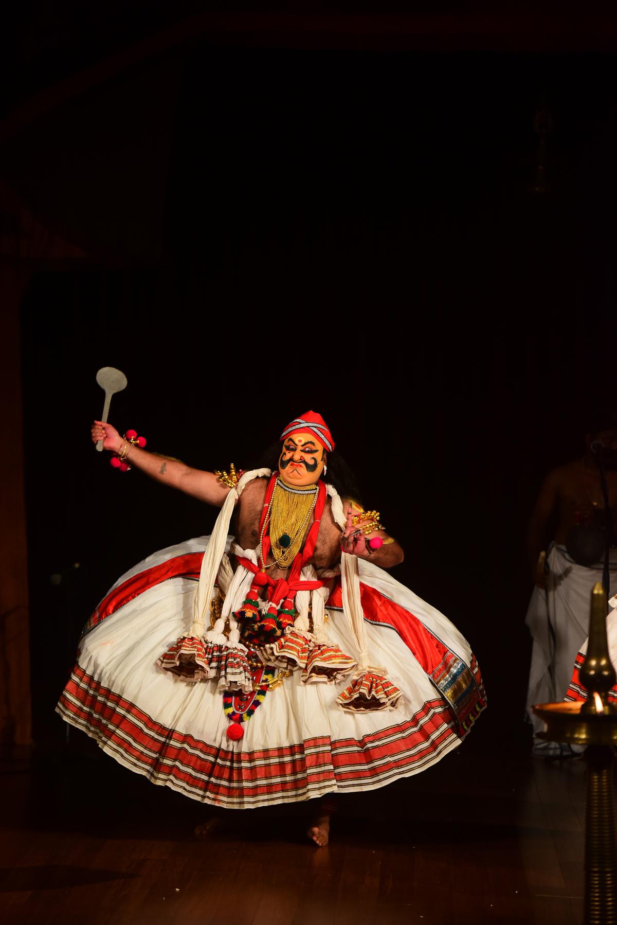 From Uthara Swamyamvaram staged at Bhasuram Bhasayati Kathakali festival hosted by Kalakshetra Foundation in 2023.