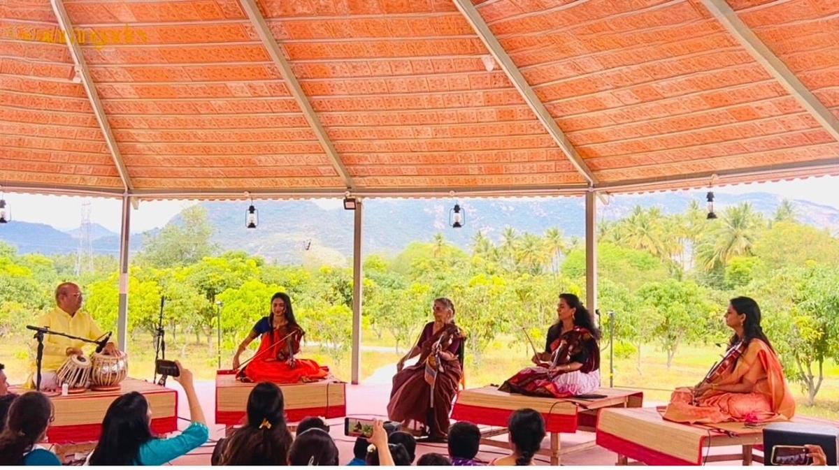 N. Rajam along with her daughter Sangeeta Shankar and her granddaughters Ragini and Nandini performing on Guru Purnima  N. Rajam along with her daughter Sangeeta Shankar and her granddaughters Ragini and Nandini performing on Guru Purnima