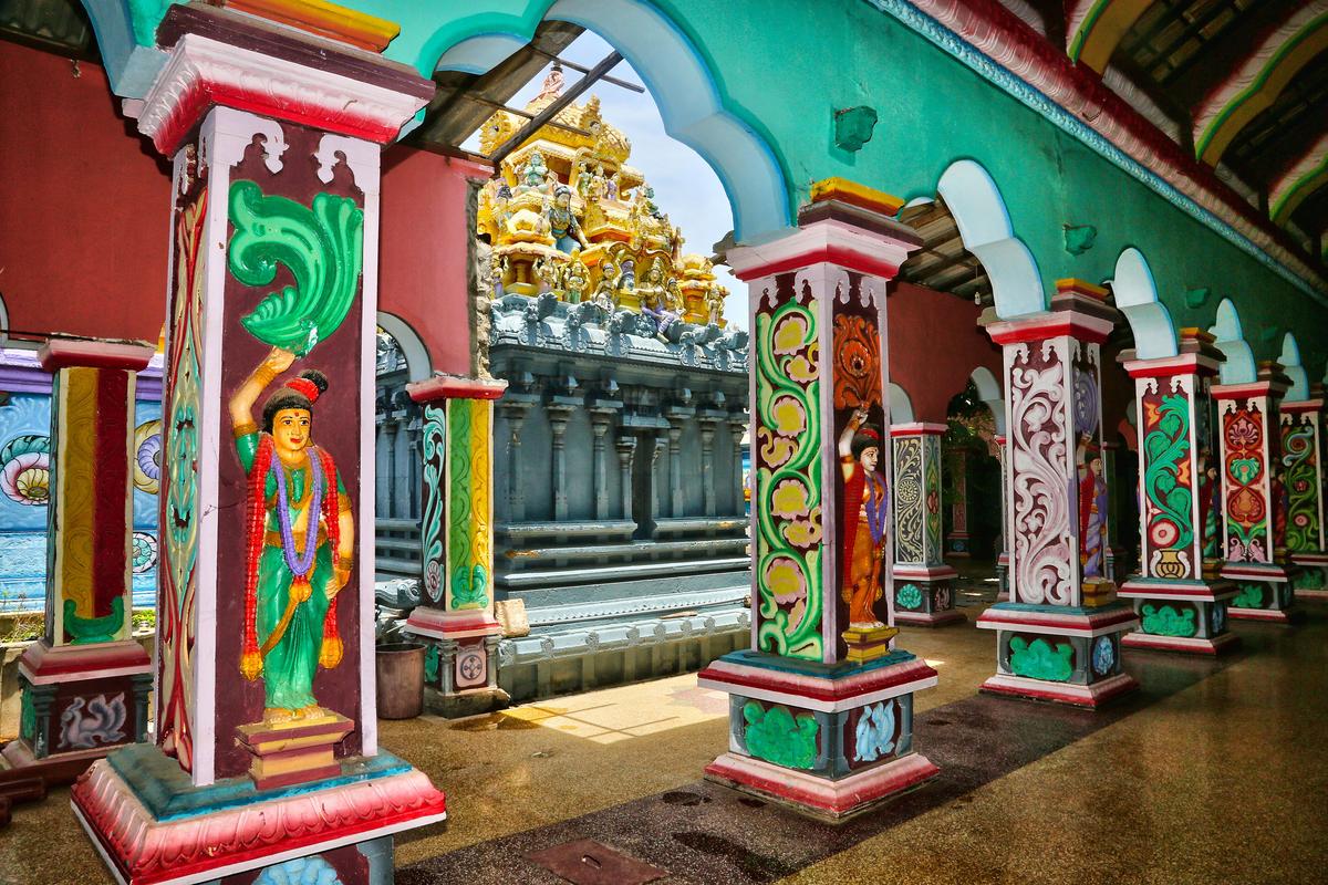 Naguleshwaram Temple in Keerimalai Naguleshwaram Temple in Keerimalai