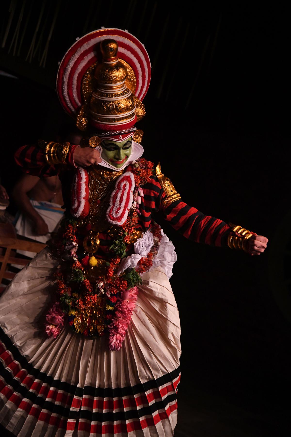 Sooraj Nambiar in Unmatha Vikramam, staged at Natanakairali, in Irinjalakuda on April 6, 2024.