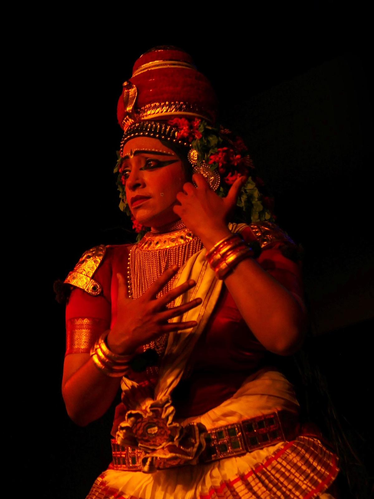 Kapila Venu’s ‘Madurai Veeran Kathai’ performed for the first time in Nangiarkoothu style.