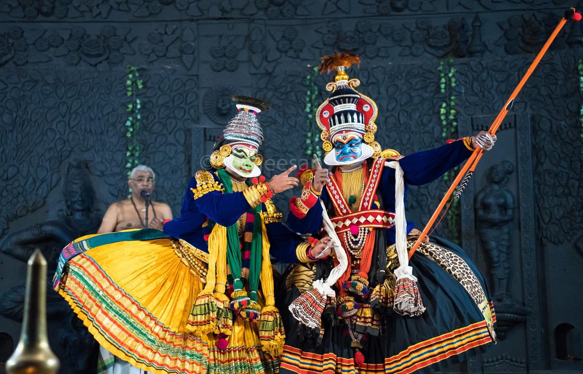 Artistes depicting the role of Krishna and Ekalavya in Sadanam Akademi’s new play Ekalavyan.