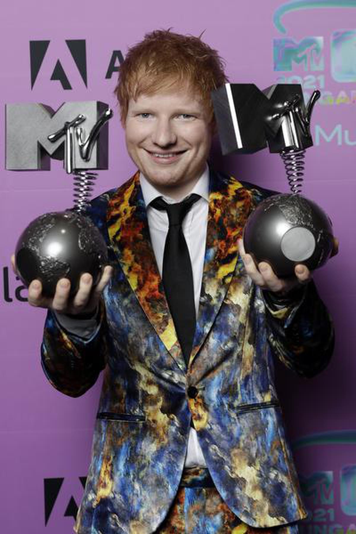 Ed Sheeran Wins Best Artist As MTV Europe Music Awards Returns To Live ...