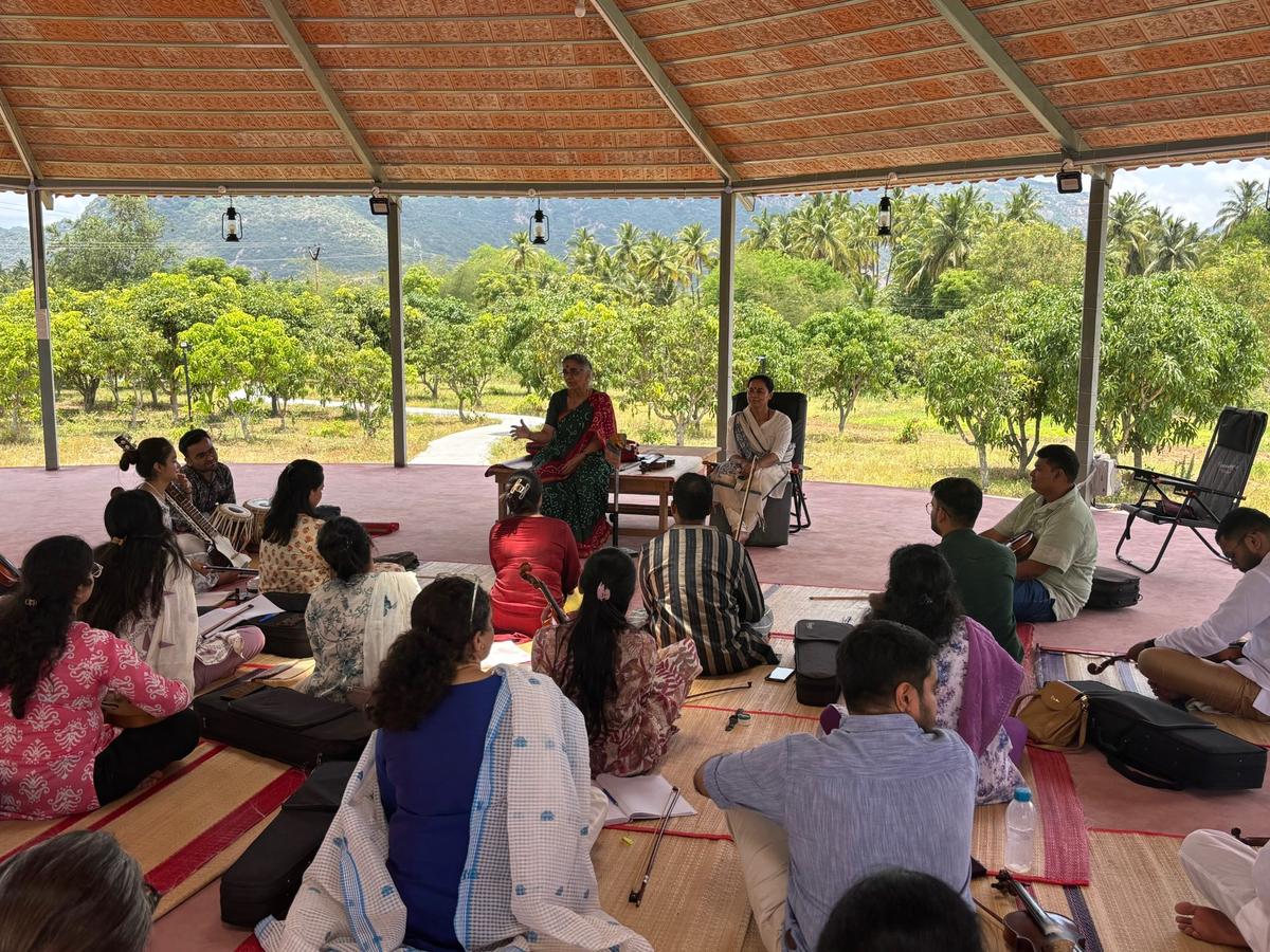 In addition to regular activities, Swar Sadhana Tapovan Gurukul also hosts occasional workshops and retreats. In addition to regular activities, Swar Sadhana Tapovan Gurukul also hosts occasional workshops and retreats.