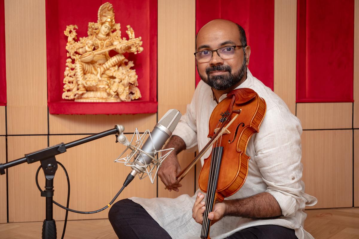 Sanjeev is a long-time student of violinist A. Kanyakumari. Sanjeev is a long-time student of violinist A. Kanyakumari.