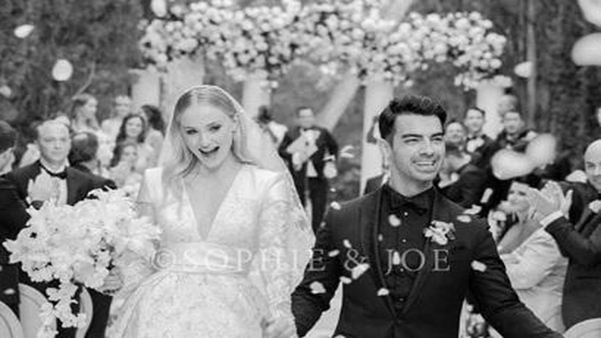 Joe Jonas, Sophie Turner Marry in France Weeks After Vegas Wedding