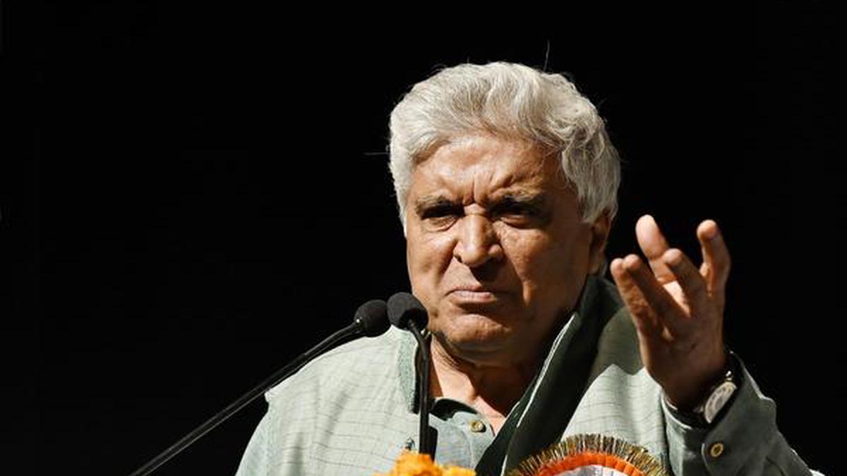 Javed Akhtar Becomes First Indian To Receive Richard Dawkins Award ...