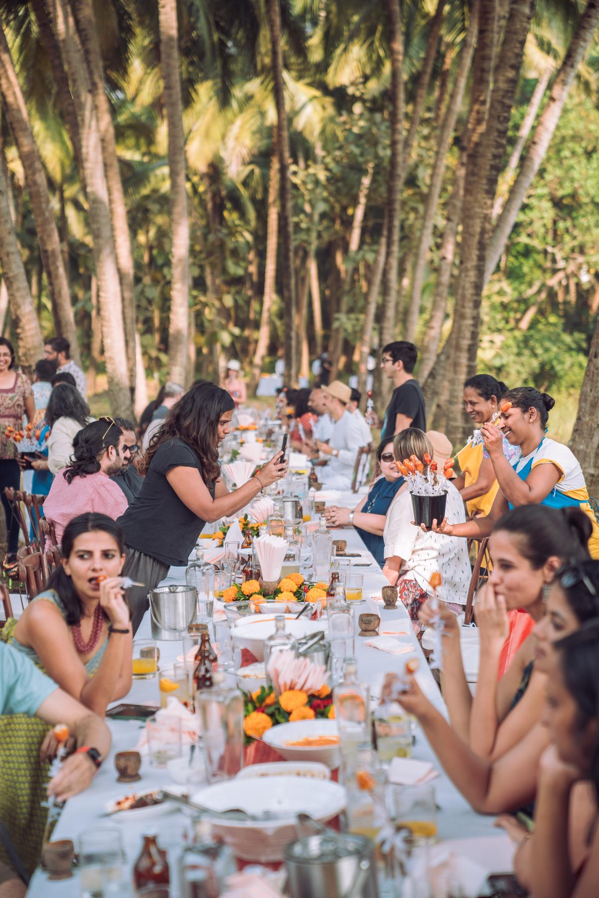 कार्यक्रम में उपस्थित अतिथि