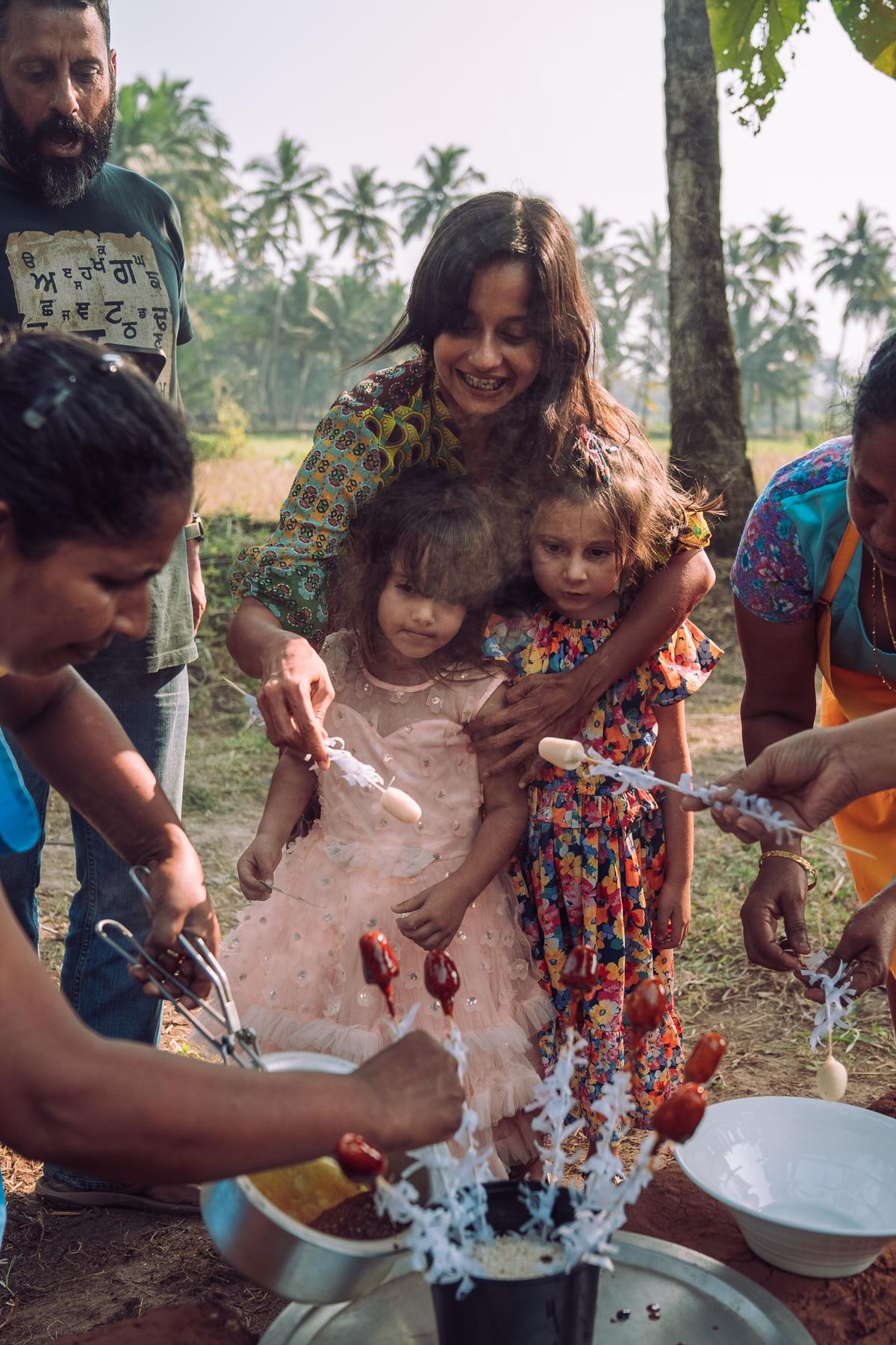 खेतों में पर्व 