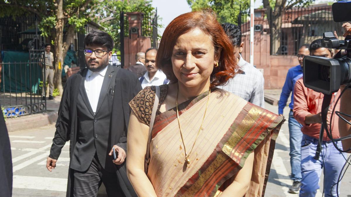 Ladakh violence: Supreme Court allows Wangchuk’s wife Angmo to launch a keener challenge to Wangchuk's detention