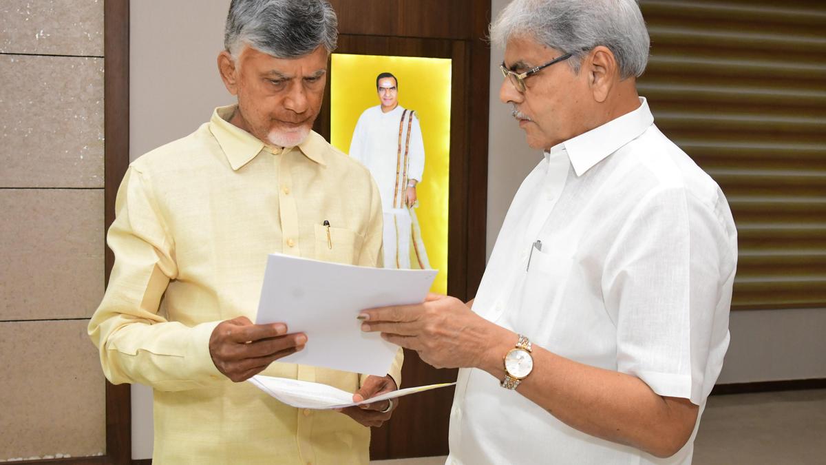 TDP leader takes up Paleti bridge, Muktyala Lift Irrigation scheme with Naidu