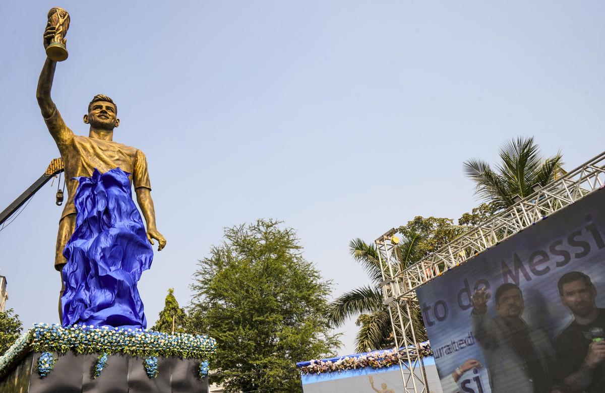 Violence erupts at Kolkata’s Salt Lake stadium after Messi visit; CM Mamata apologises for ‘mismanagement’