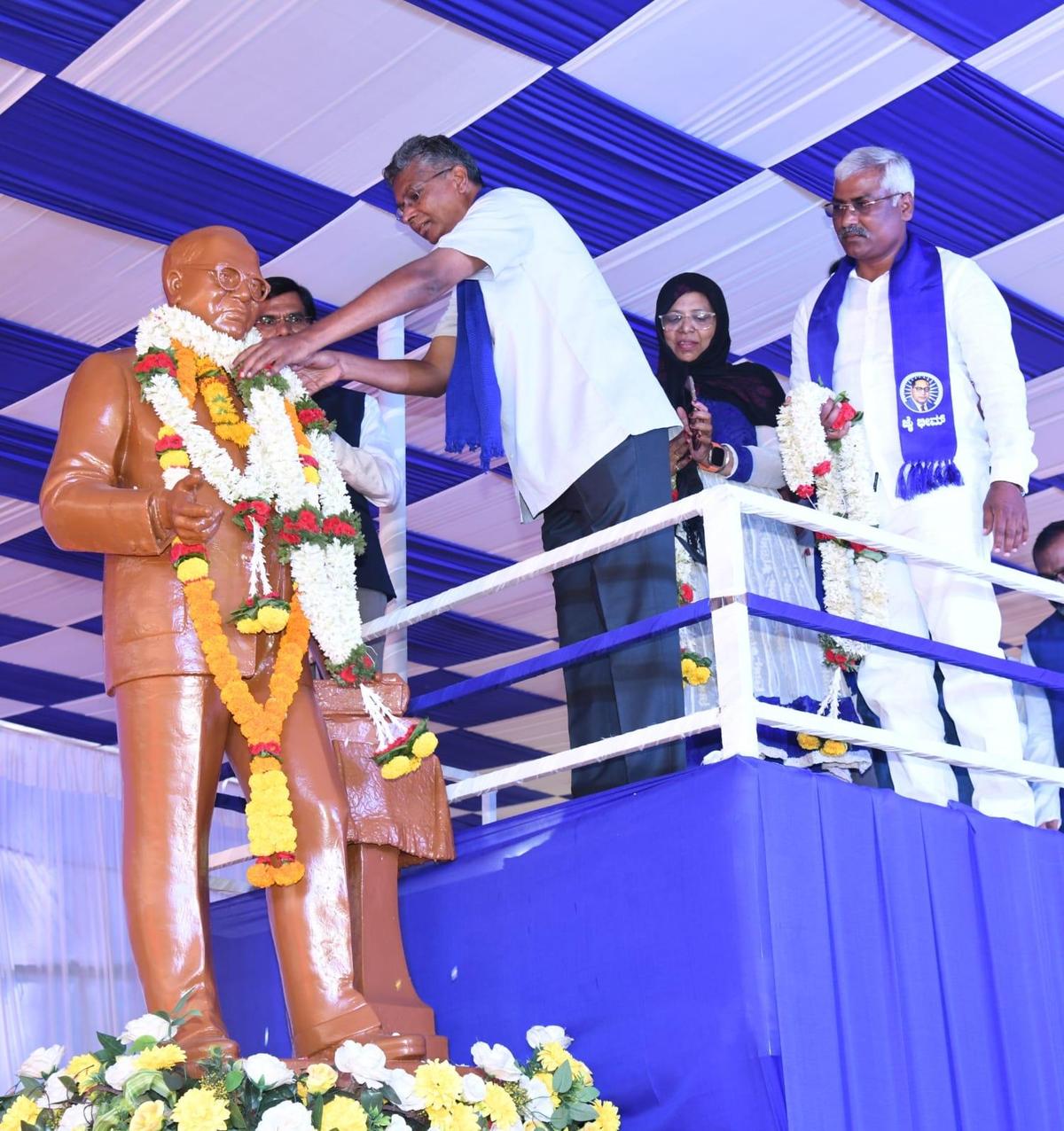 Pilot project approved to develop, allot sites for poor from SCs, STs