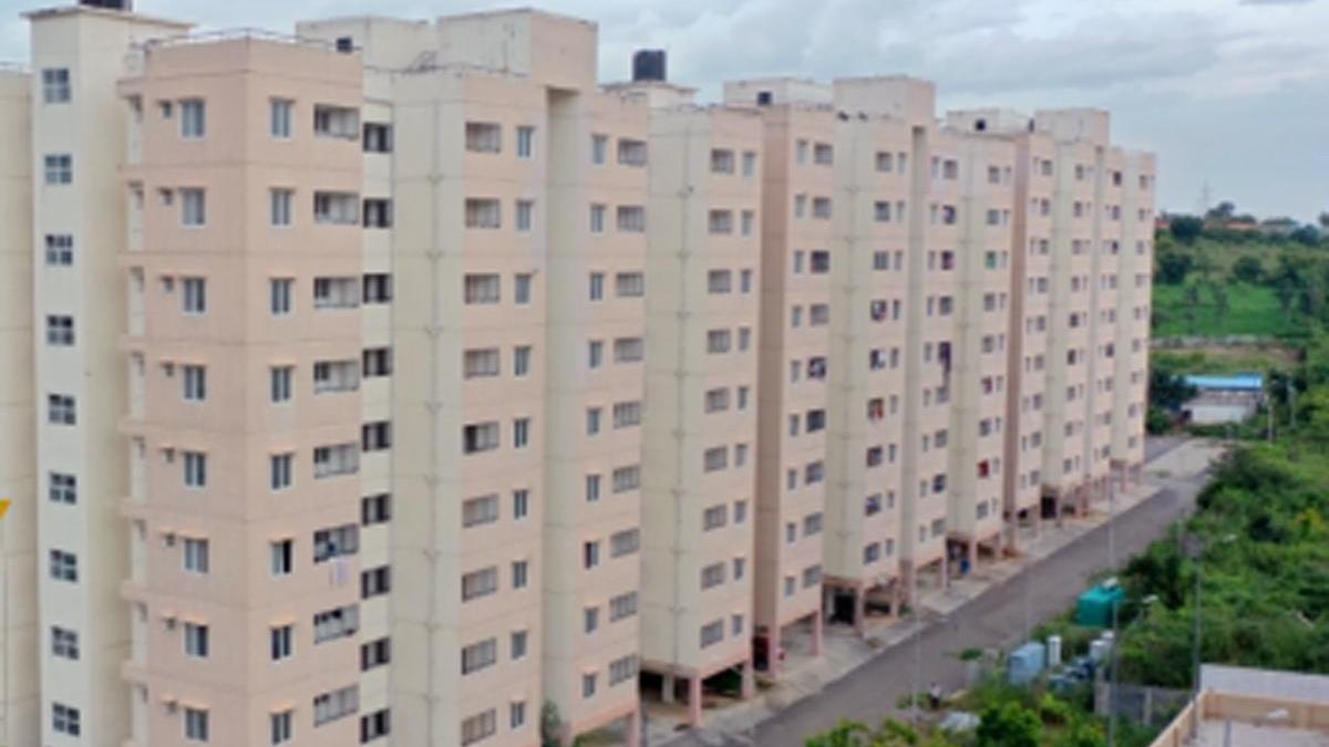 After 12 years, Kaniminike BDA apartments get their first BMTC bus service