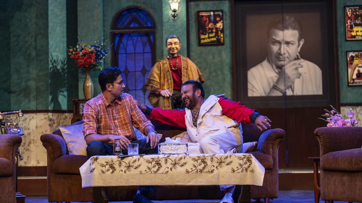 ‘Saanp Seedhi’ play preview: Sumeet Vyas and Kumud Mishra star in this remake of ‘Sleuth’