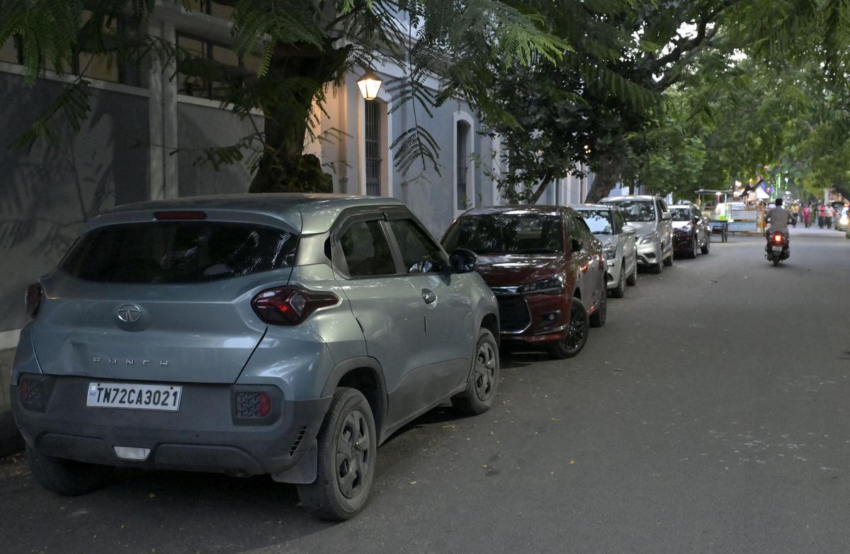Cars parked in the Boulevard in Puducherry on August 29, 2025