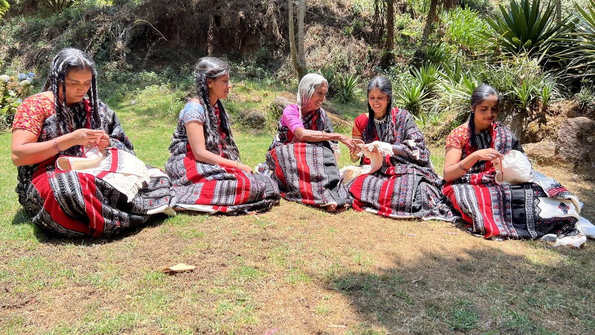 Toda women at work