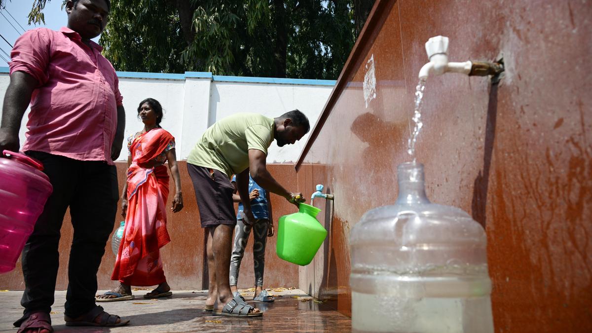 Political parties oppose Salem Corporation awarding tender for drinking water supply to private company