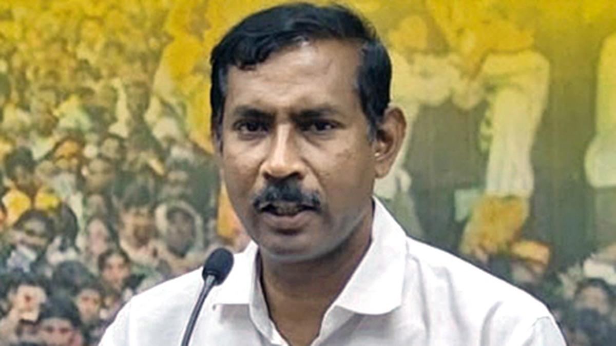 Andhra Pradesh TDP chief faults Jagan for meeting Pinnelli, who is facing charges of damaging EVM