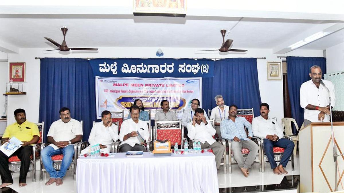 Training programme in special technologies for fishing and marine applications held