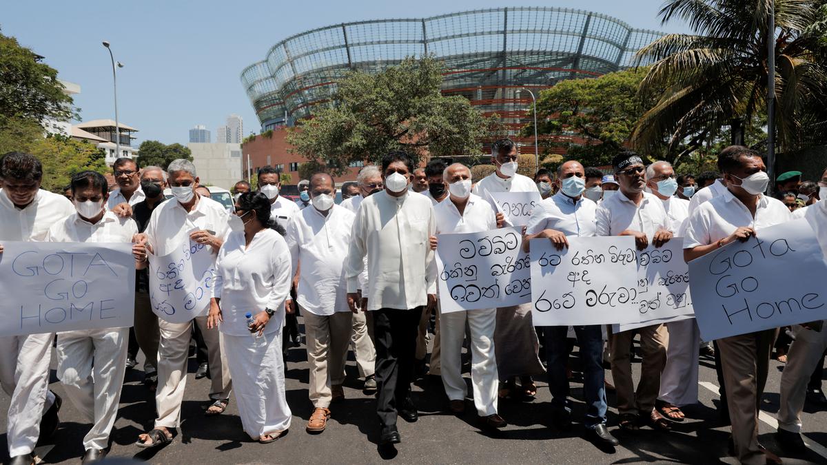 Watch | Sri Lanka Crisis: Opposition holds protest defying curfew