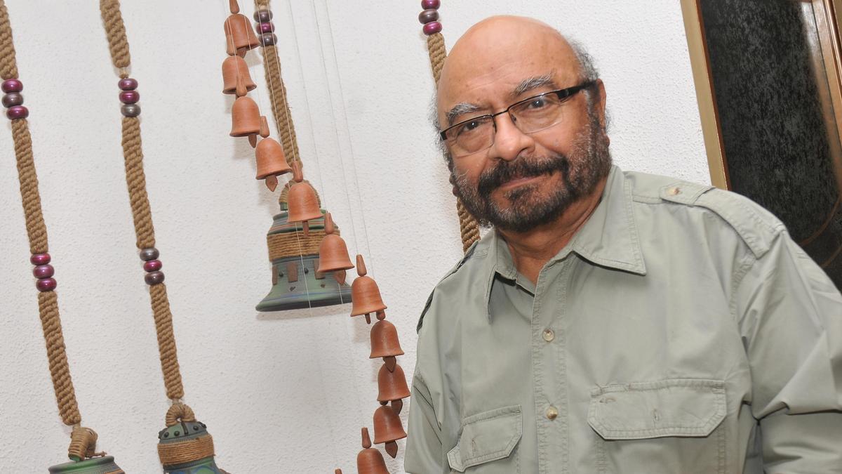 Party, the 1984 Govind Nihalani film, to be screened at IFFI-Goa this year