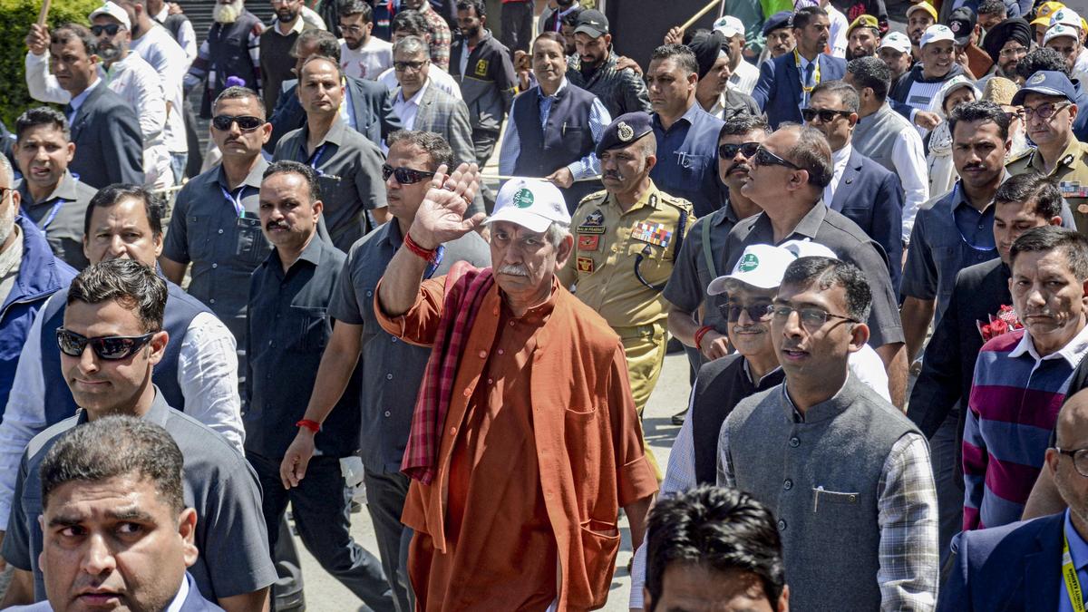 J&K L-G galvanises massive public support against drug abuse, says neighbouring country using it for terrorism, radicalisation