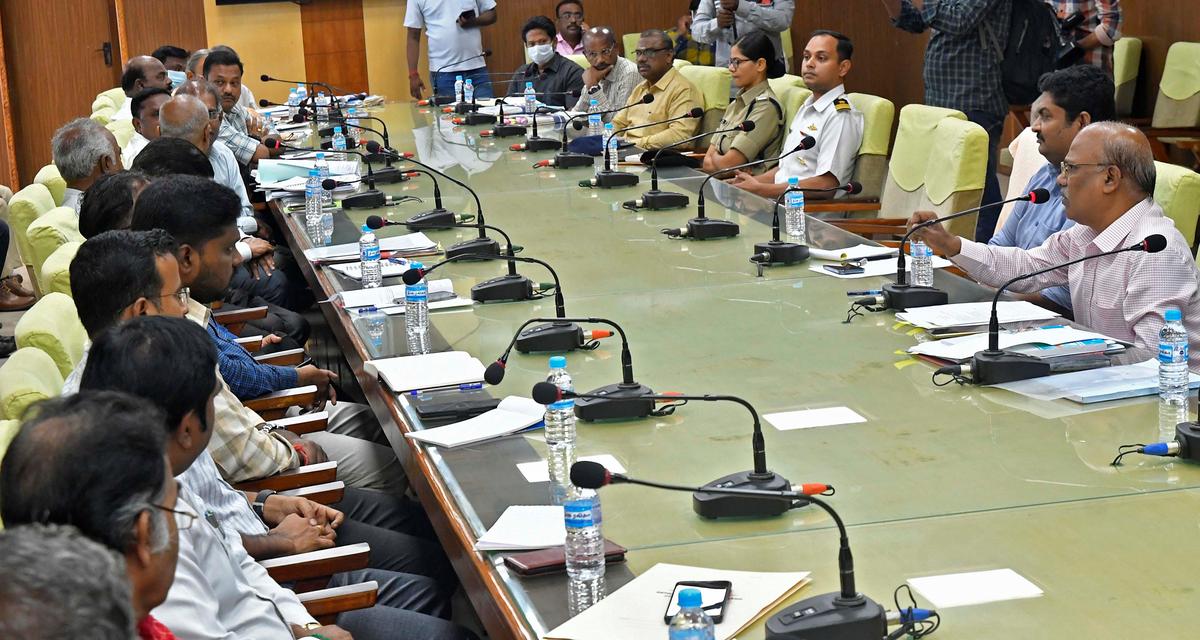 Administration on full alert following cyclone warning in Puducherry and Tamil Nadu
