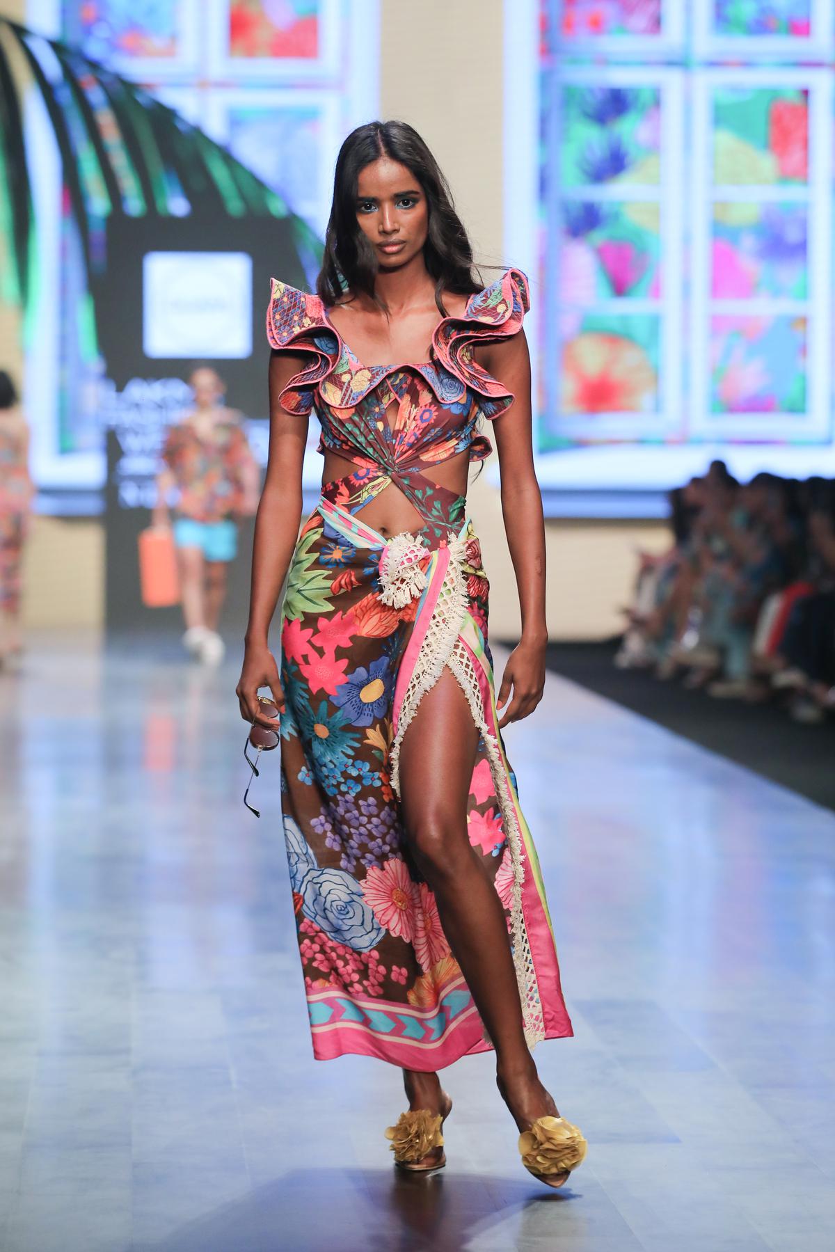 A model walks the ramp for Guapa at the FDCI x Lakmé Fashion Week 2022