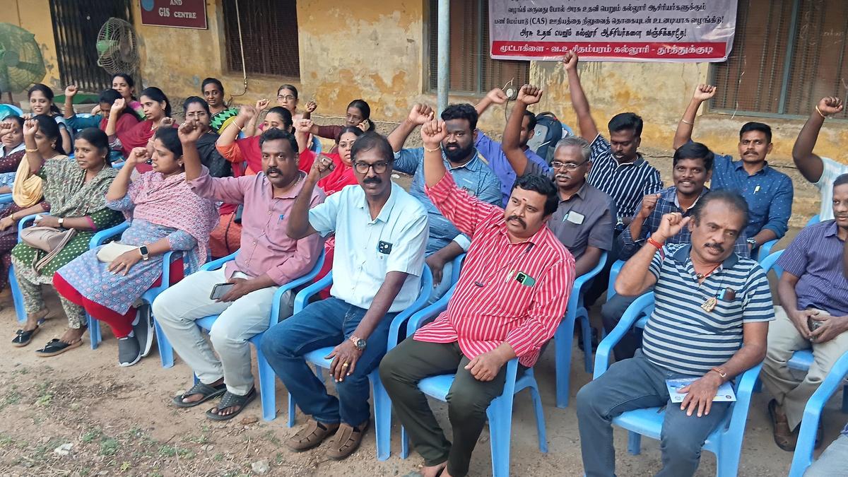 Government-aided college teachers stage sit-in protest in Thoothukudi