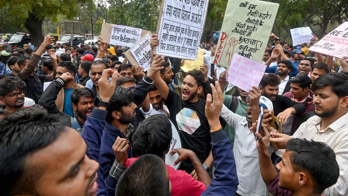 Fresh protests erupt in U.P. seeking re-exam for posts citing ‘paper leak’