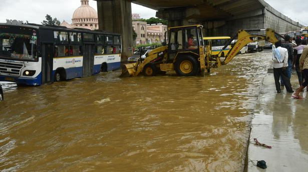 KSRTC buses ply on Mysuru-Bengaluru road despite rain effect