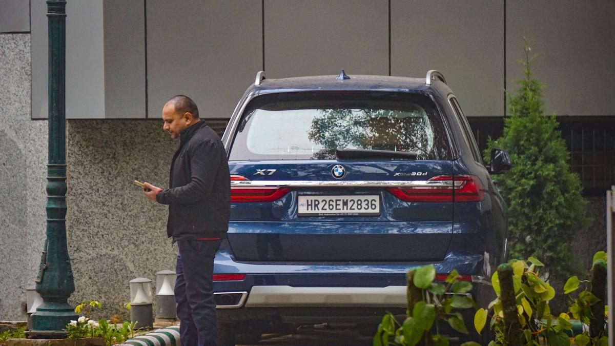 Money laundering case: ED seizes ₹36 lakh, SUV from Soren's Delhi house