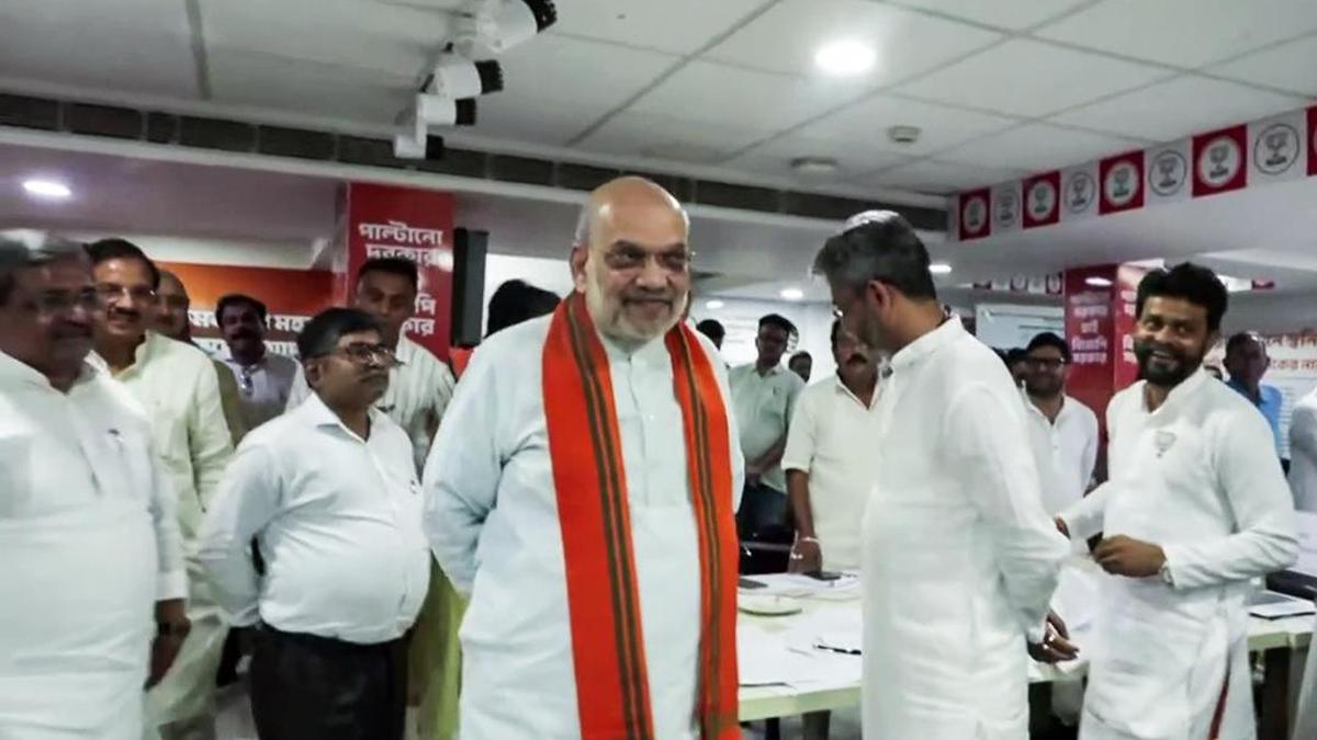 No one will be able to infiltrate Bengal after BJP wins polls: Amit Shah