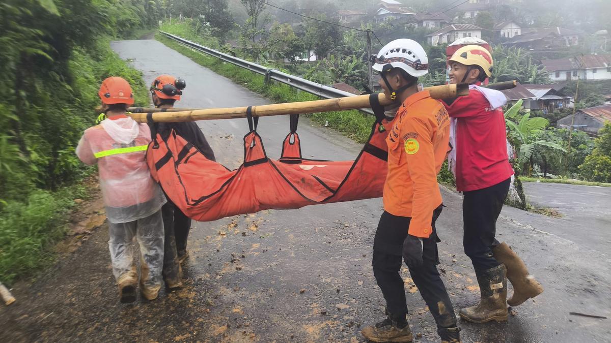 Indonesia search resumes after flash flood and landslide leaves 17 dead, 9 missing