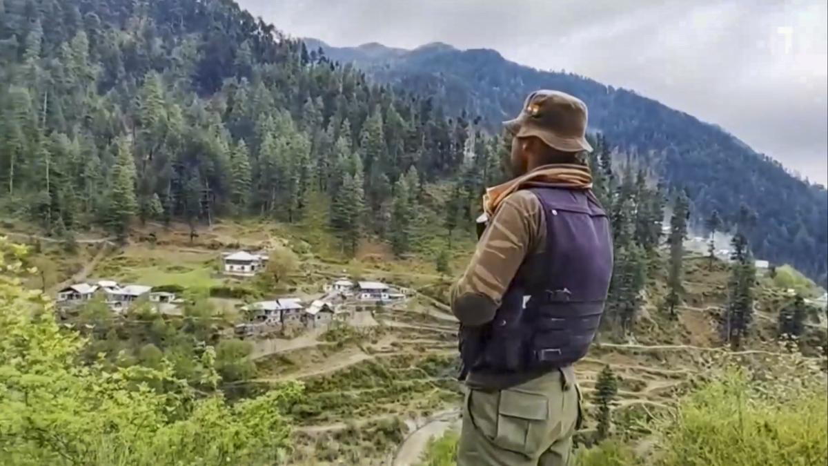 Encounter breaks out between security forces, terrorists in J&K's Kishtwar