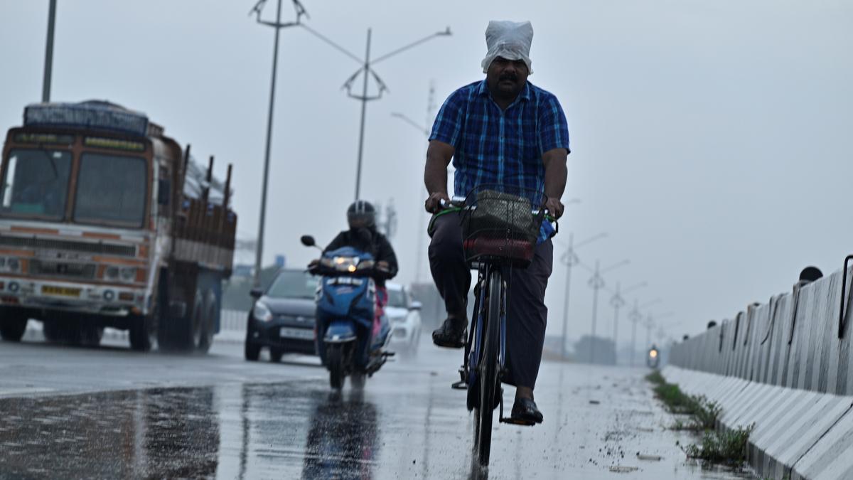 Fengal impact: Cloudy weather in Bengaluru, parts of Karnataka to get moderate rainfall