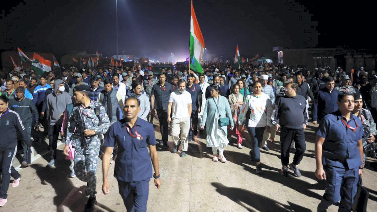 Himachal Pradesh CM, HPCC chief Pratibha Singh walk alongside Rahul Gandhi as Bharat Jodo Yatra completes 100 days