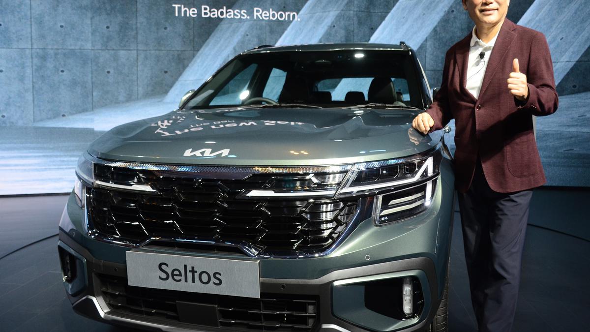 Kia unveils updated Seltos; eyes 10% market share in PV segment