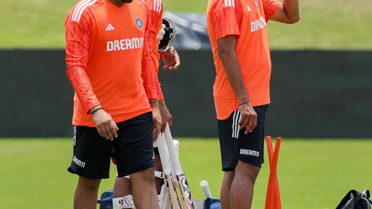 Discussed about keeping with KL Rahul, he was confident: Dravid