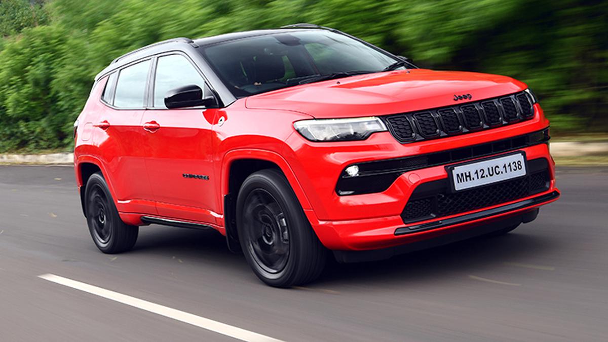 2023 Jeep Compass Makes AWD and New Turbo Engine Standard - CNET