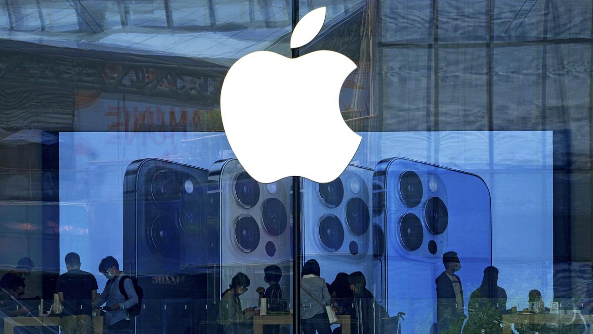 Apple donne la priorité au développement de xrOS sur iOS 17 : rapport