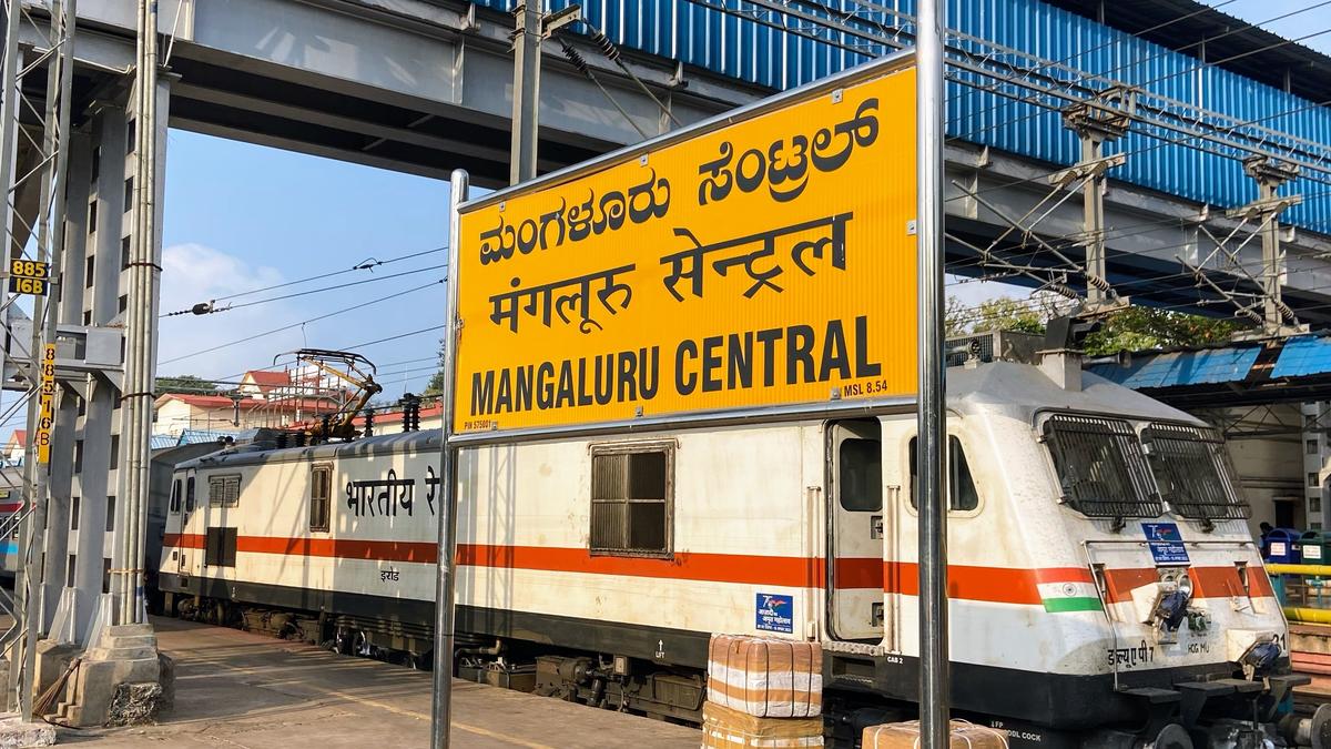 Kanyakumari railway patrons seek extension of any one of three TVM-Mangaluru overnight trains to Nagercoil