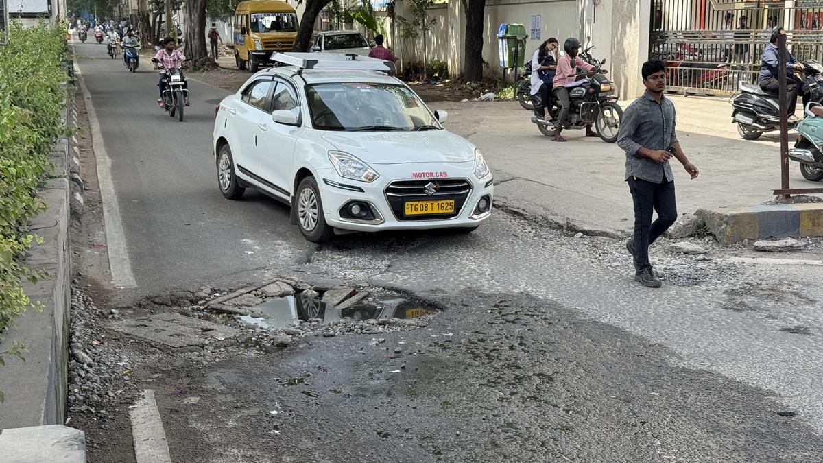 Twenty-five years after the death of a student, manhole in Ameerpet remains a threat