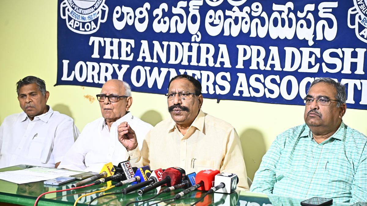 Hike in fitness fees: lorry owners threaten strike from December 9