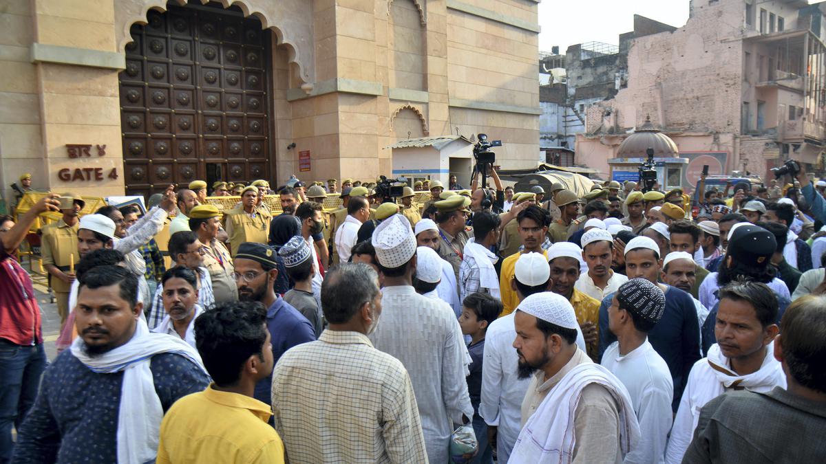 Court nod for videography inside Gyanvapi mosque premises