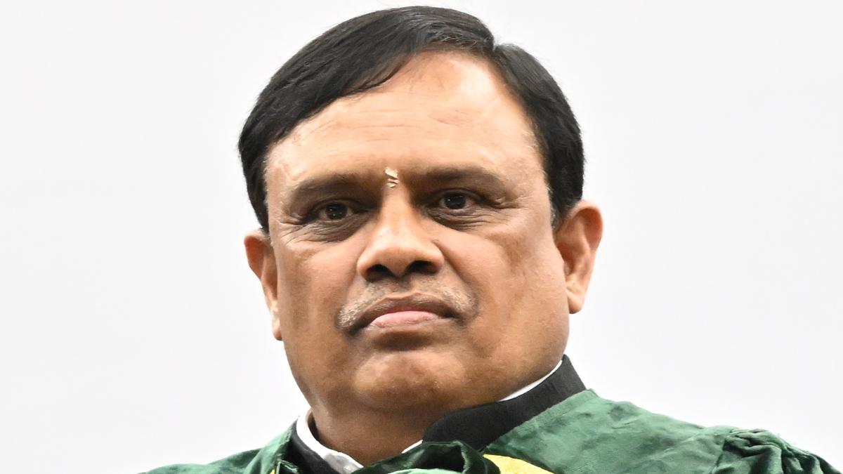 A.P. firm inks pact with AICTE to offer online courses to students, professionals